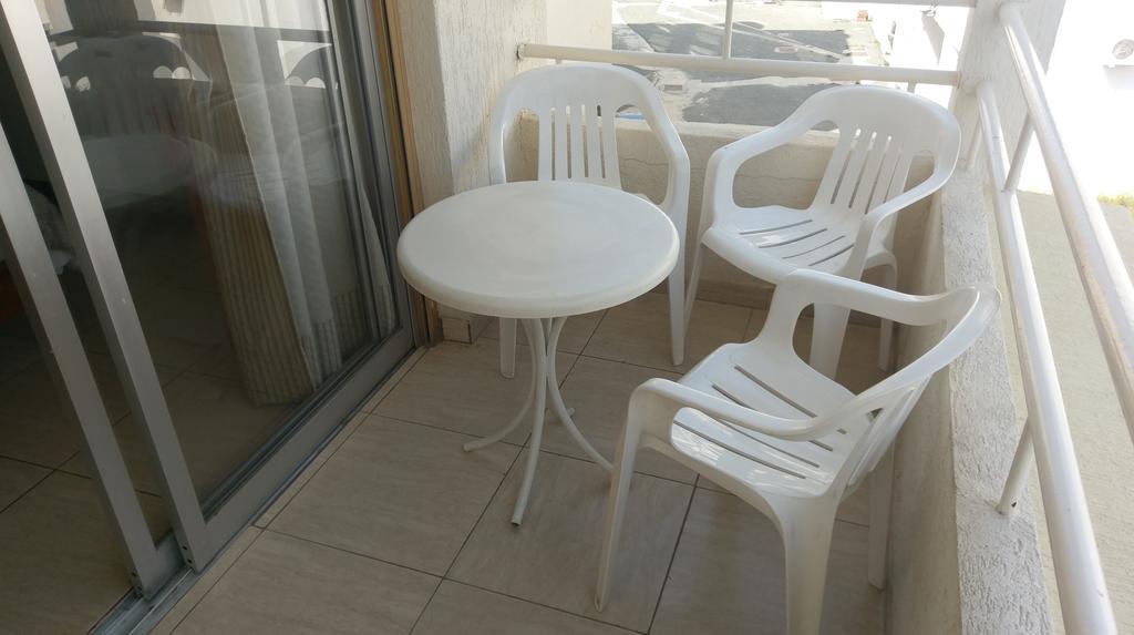 New York Plaza Hotel Apartments Paphos Buitenkant foto